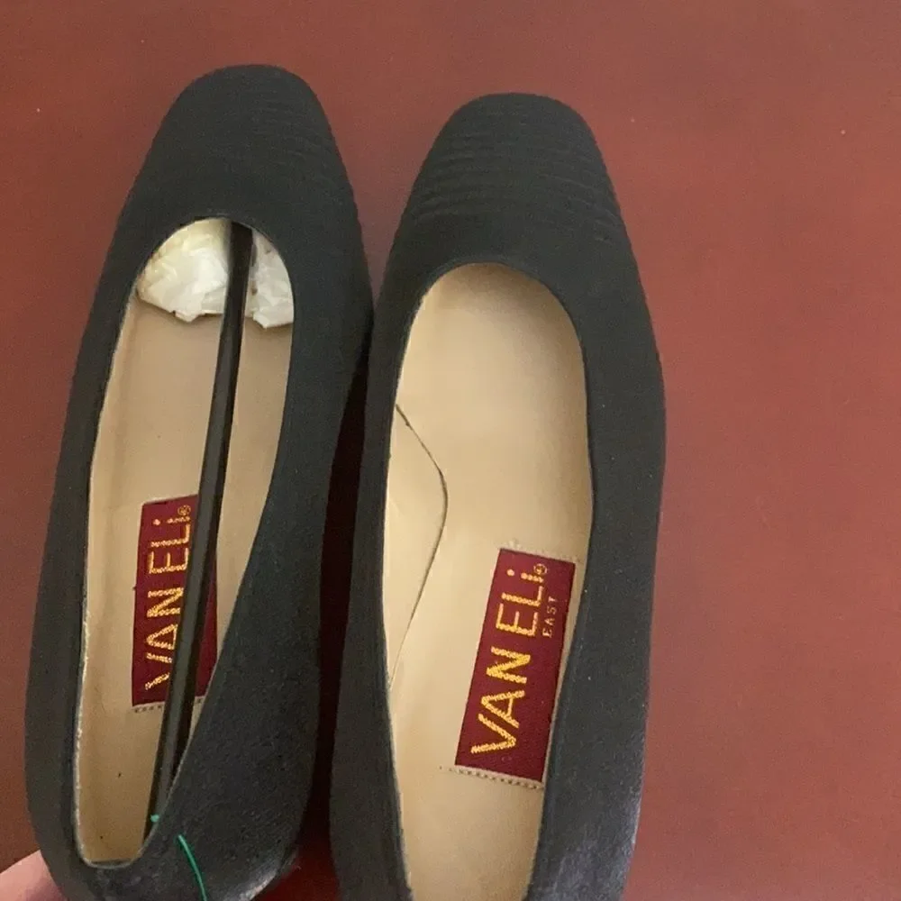 🎁👠Van Eli Cast Black Heels Size 8.5